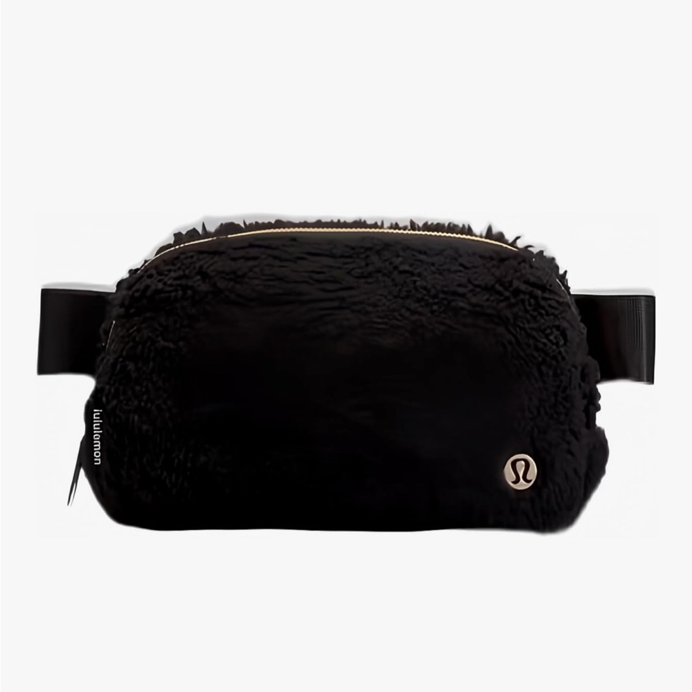 Lululemon Black Fleece Belt Bag